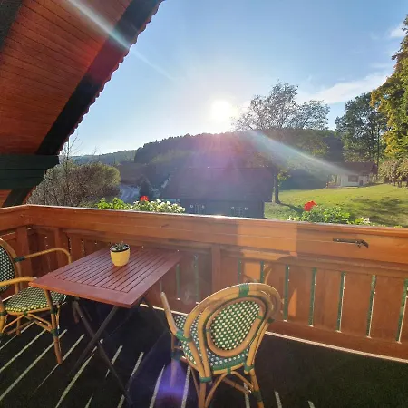 Thermenland Bed & Breakfast 3*