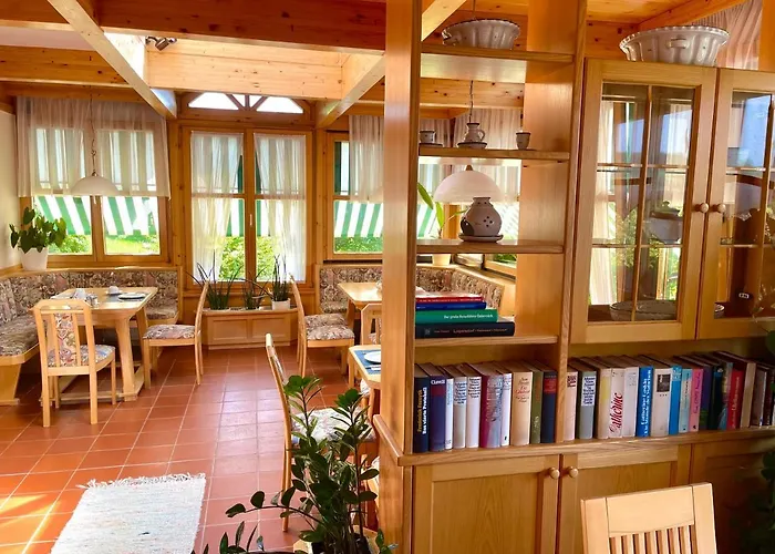 Thermenland Bed and breakfast 3*