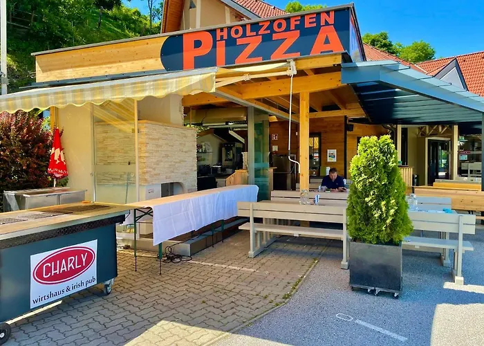 Thermenland 住宿加早餐酒店 Fürstenfeld