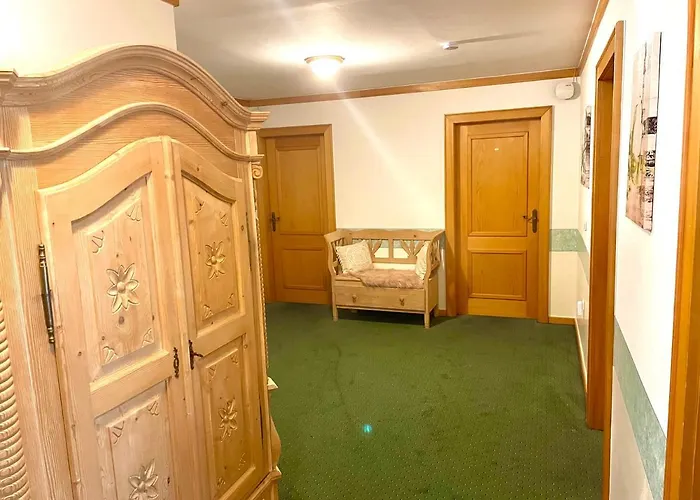 Bed and breakfast Thermenland 3*